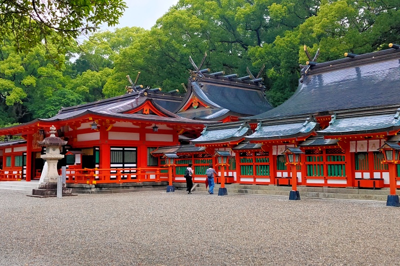 朱色の神社