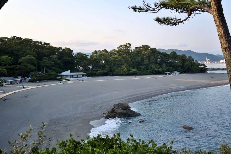 浜辺を上から