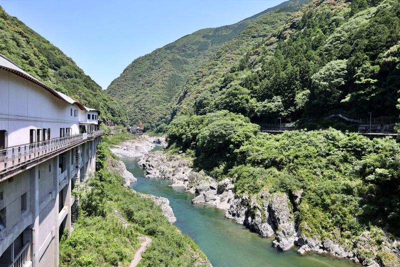 大歩危の渓谷