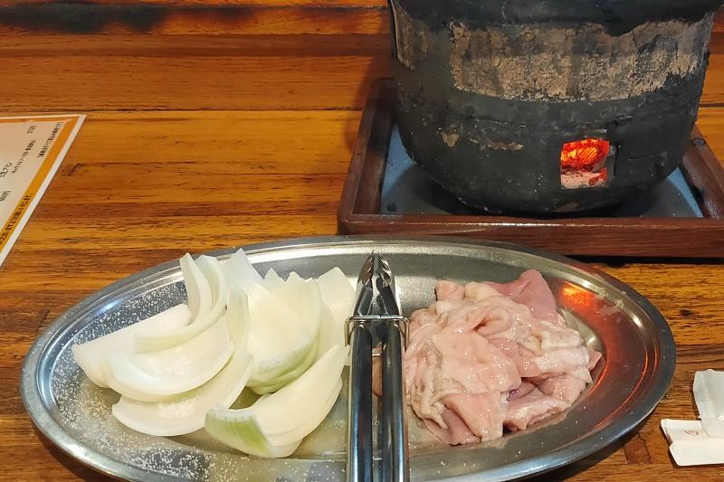 豚のホルモンの生肉